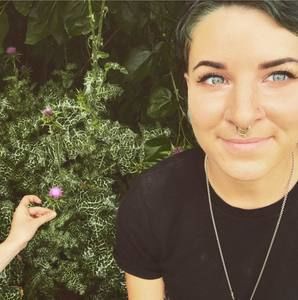 Meet your Posher, Erin